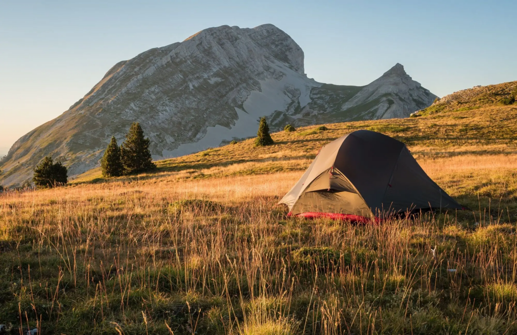 Matériel & Équipement de Survie pour trek Auvergne-Rhône-Alpes