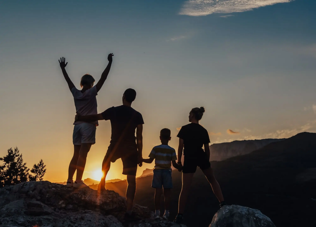 10 activités incontournables en montagne à faire en famille